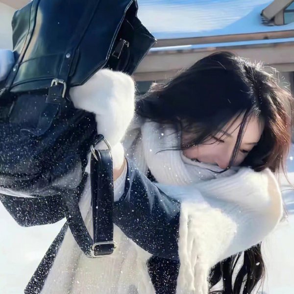 残宵留得梦依稀